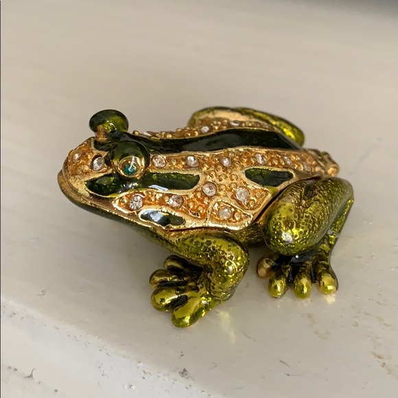 Qifu | Accents | Qifu Enamel Bejeweled Frog Hinged Trinket Box Qifu | Accents | Qifu Enamel Bejeweled Frog Hinged Trinket Box